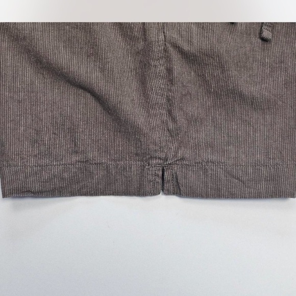 Abercrombie & Fitch Shorts - Picture 4 of 8